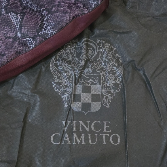 NWT Vince Camuto Tote - Picture 9 of 12